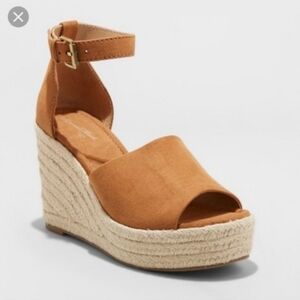 Universal Thread Chestnut Wedge Espadrilles Women's Size 9